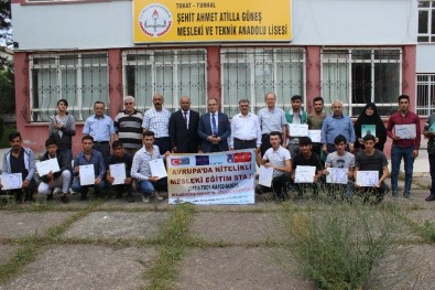 Tokat'ta 'Avrupa'da Nitelikli Mesleki Eğitim Stajı' Belge Dağıtım Töreni Yapıldı