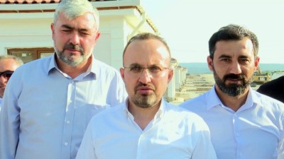 AK Parti'li Turan Deprem Bölgesini Ziyaret Etti