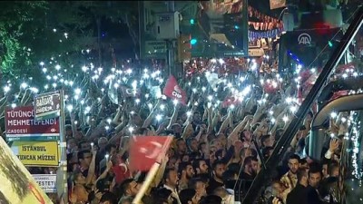 İnce, Kadıköy'de Vatandaşlara Hitap Etti