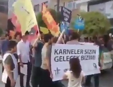 Provokatör sözde liselilerden alçak slogan