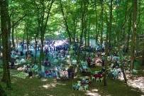 BELGRAD ORMANı - Bağcılar'da Piknik Sezonu Başladı