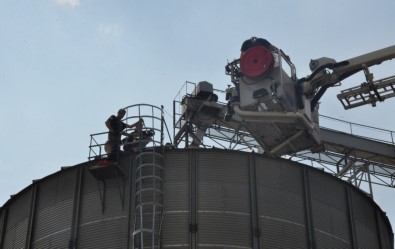 Ellerini görünce fark ettiler.... Korkunç ölüm!