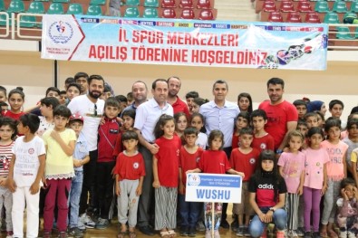 Diyarbakır'da Yaz Spor Okulları Açıldı