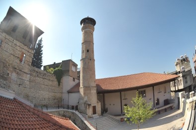 Hatuniye Camii 500 Yıldır Ayakta