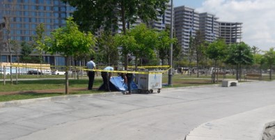 Bakırköy'de Sahilinde Cenin Bulundu