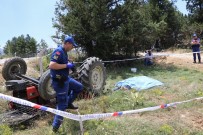 BESİ ÇİFTLİĞİ - Burdur'da Trafik Kazası Açıklaması 2 Ölü