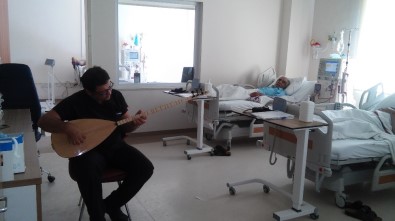 Diyaliz Hastalarına Müzik Dinletisi İle Destek