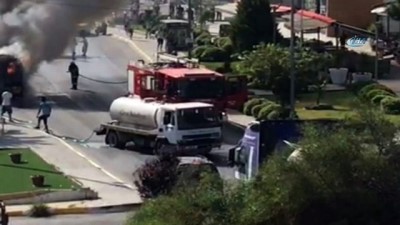 KKTC'de Seyir Halindeki Minibüs Alev Alev Yandı