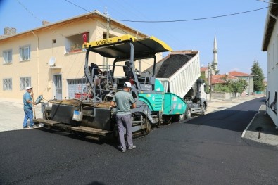 Odunpazarı Belediyesi Erenköy Mahallesi'ndeki 40 Sokakta Yol Yapım Ve Onarım Çalışması Başlattı