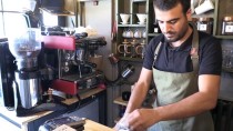 PABLO PİCASSO - Özel Tasarım Bisikletle Kahveyi Müşterinin Ayağına Götürüyor