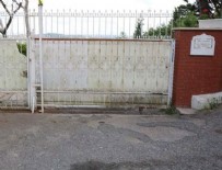 ÇENGELKÖY - Adnan Oktar'ın Çengelköy'deki evi mühürlendi