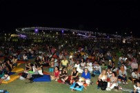 ÜLKER - Ağabant Dinleyenleri Mest Etti