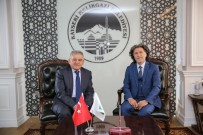 KORNEA NAKLİ - Başkan Büyükkılıç Prof. Dr. Erkılıç'ı Tebrik Etti