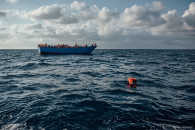 'Medeni' Avrupa Mültecilerin Boğulmasına Göz Yumuyor