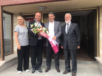 Bartın Belediye Başkanı Akın, Ilgaz Belediyesi'ni Ziyaret Etti