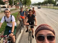 MUSTAFA ERTUĞRUL - Bisikletle Köye Göç