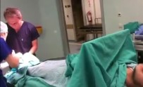 İZLENME REKORU - Doktor Ameliyatı Yaptı Hasta Türkü Söyledi
