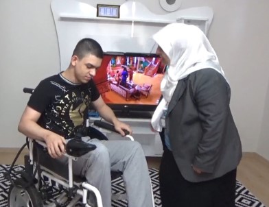 Engelli Vatandaşların Hayatları Yunusemre'yle Kolaylaşıyor