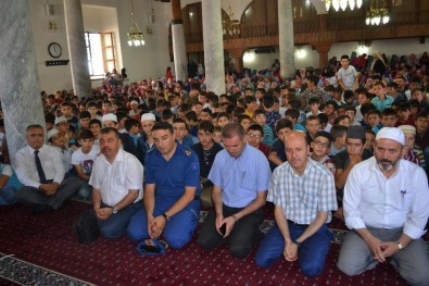 Şuhut'ta Öğrencilerin 15 Temmuz Ruhu