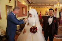 DÜĞÜN FOTOĞRAFI - Valilik Makamında Düğün Fotosu