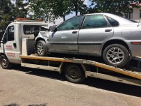 Mıcıra Kapılan Otomobil Takla Attı Açıklaması 2 Yaralı