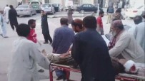 ASKERİ HASTANE - Pakistan'da Ölü Sayısı 132 Oldu