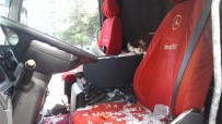 KURUPELIT - Tır Şoförü Kullandığı Aracın Arka Koltuğunda Ölü Bulundu