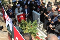 SAKARYA VALİSİ - 15 Temmuz Şehidi Mezarı Başında Anıldı