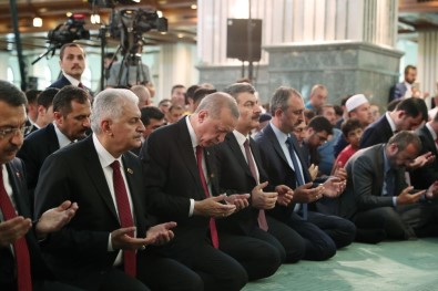 15 Temmuz Şehitleri Millet Camii'nde Dualarla Anıldı