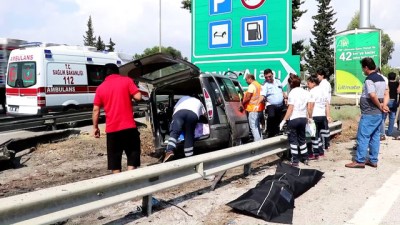Adana'da Trafik Kazası Açıklaması 3 Ölü, 6 Yaralı