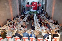 AİLE BAKANLIĞI - Erzurum'da Şehit Aileleri Ve Gaziler 15 Temmuz Yemeğinde Buluştu