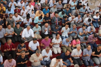 İskenderun'da 15 Temmuz Şehitleri İçin Mevlit Okutuldu