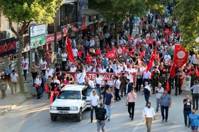 Sakarya'da Milli Birlik Günü Gençlik Yürüyüşü