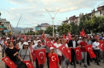 Tunceli'de '15 Temmuz Demokrasi Ve Milli Birlik Günü'Nde Binlerce Kişi Yürüdü