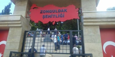 Zonguldak'ta Şehitlikte Kur'an-I Kerim Okundu