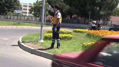 Aydın'da Ambulans İle Kamyonet Çarpıştı Açıklaması 5 Yaralı