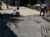 ÇETİN EMEÇ - Ergene'de Yol Ve Kaldırım Çalışmaları Sürüyor