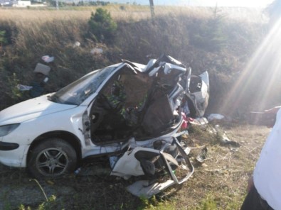Eskişehir'de Feci Kaza Açıklaması 11 Yaralı