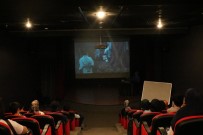 KAMERA ARKASı - Genç Atölye'de Eğitimler Sürüyor