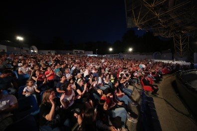 Karagöz'den Muhteşem Final