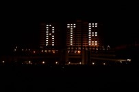 KIZ ÖĞRENCİLER - Kız Yurdu Öğrencilerinden Işıklarla 'RTE' Koreografisi