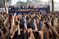 Şampiyon Fransa Milli Takımına Karşılama Töreni