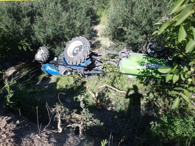 Söke'de Traktörün Altında Kalan Çiftçi Hayatını Kaybetti
