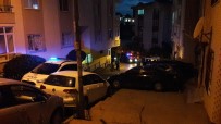 Beyoğlu'nda Otopark Kavgası Açıklaması 1 Polis Yaralı