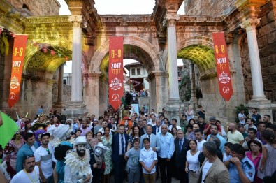 Muratpaşa, Kaleiçi İçin Rusya'da