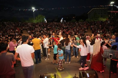 Darıca'da Samsunlular Sahne Aldı