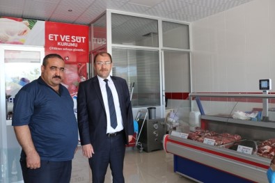Erzincan'da Et Ve Süt Kurumunun Satış Mağazası Açıldı