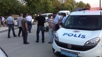 Kaçmaya Çalışan Zanlının Yakınlarıyla Polis Arasında Arbede