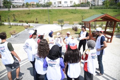 Karesi'de Sokaklar Çocukların