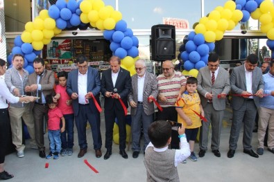 Konya'nın En Büyük Endüstriyel Yapı Marketi Açıldı